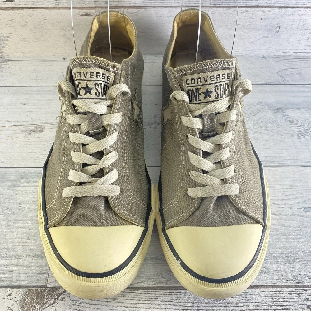 Converse Shoes Womens 9.5 Gray Chuck Taylor All Star Canvas Sneakers Casual Nice